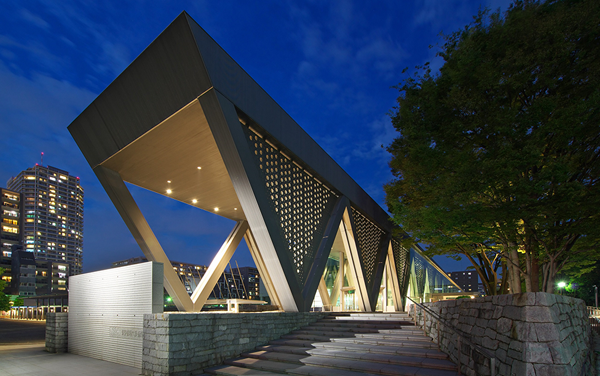 東京都現代美術館